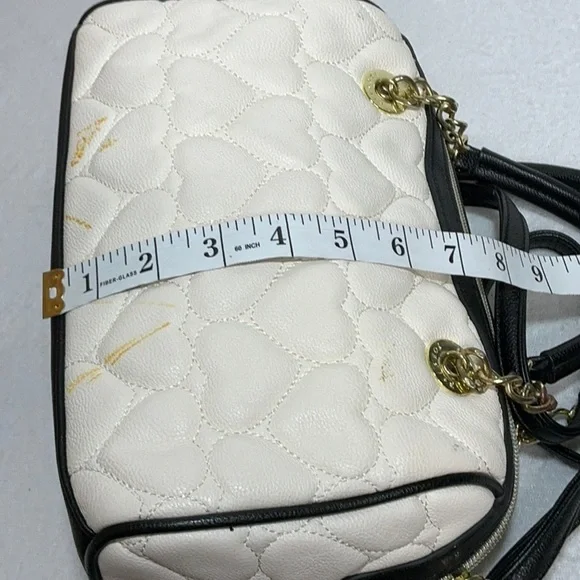 Betsey Johnson Classic Heart Quilted Sachel Handbag - Picture 11 of 15